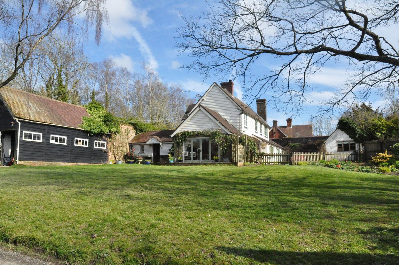Little Tidebrook Farm Bed & Breakfast Wadhurst Exterior photo